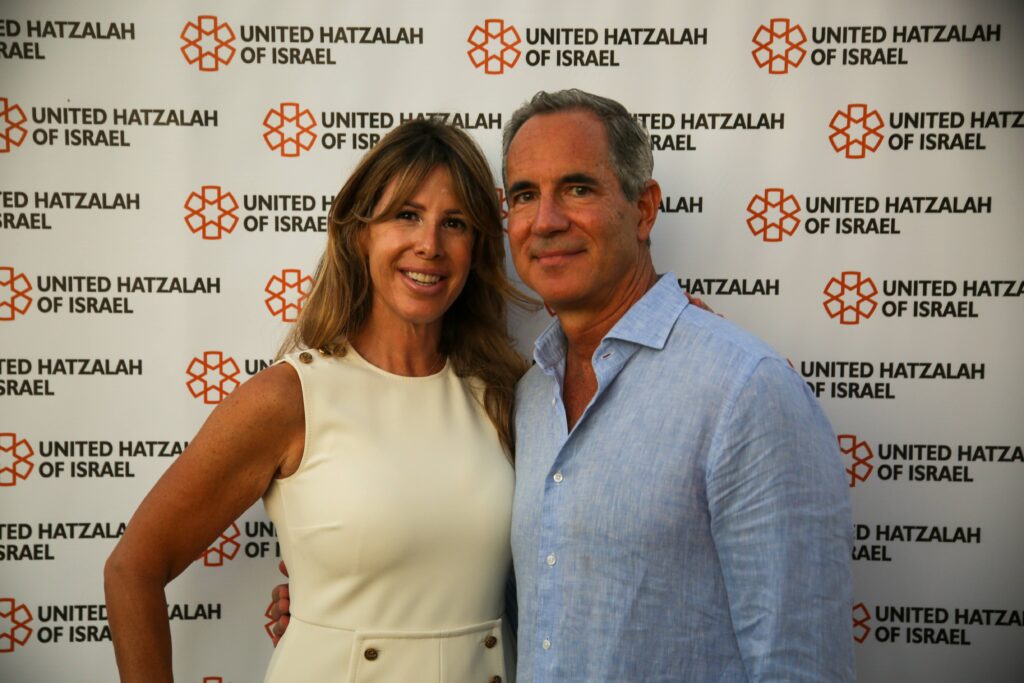 Laura Schwartz and Steve Reiter 1024x683 1