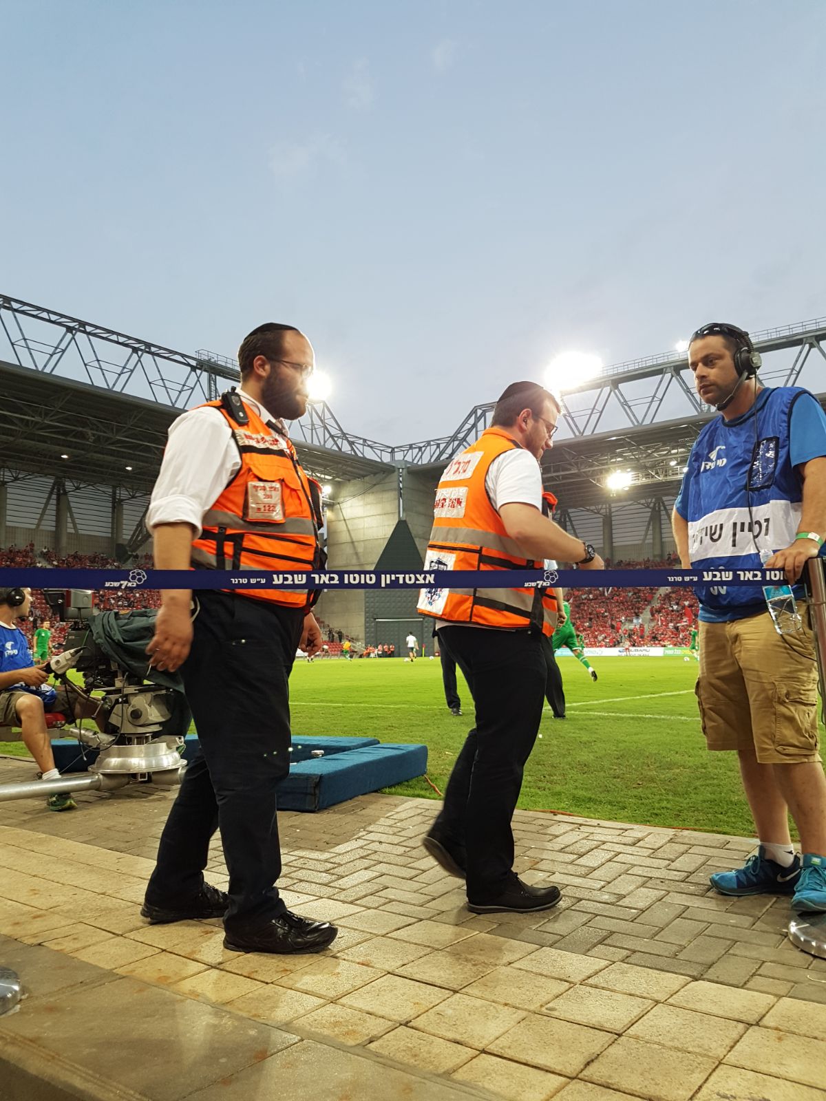 United Hatzalah Becomes Official EMS Provider for Israel Premier League Champions Hapoel Beer Sheva