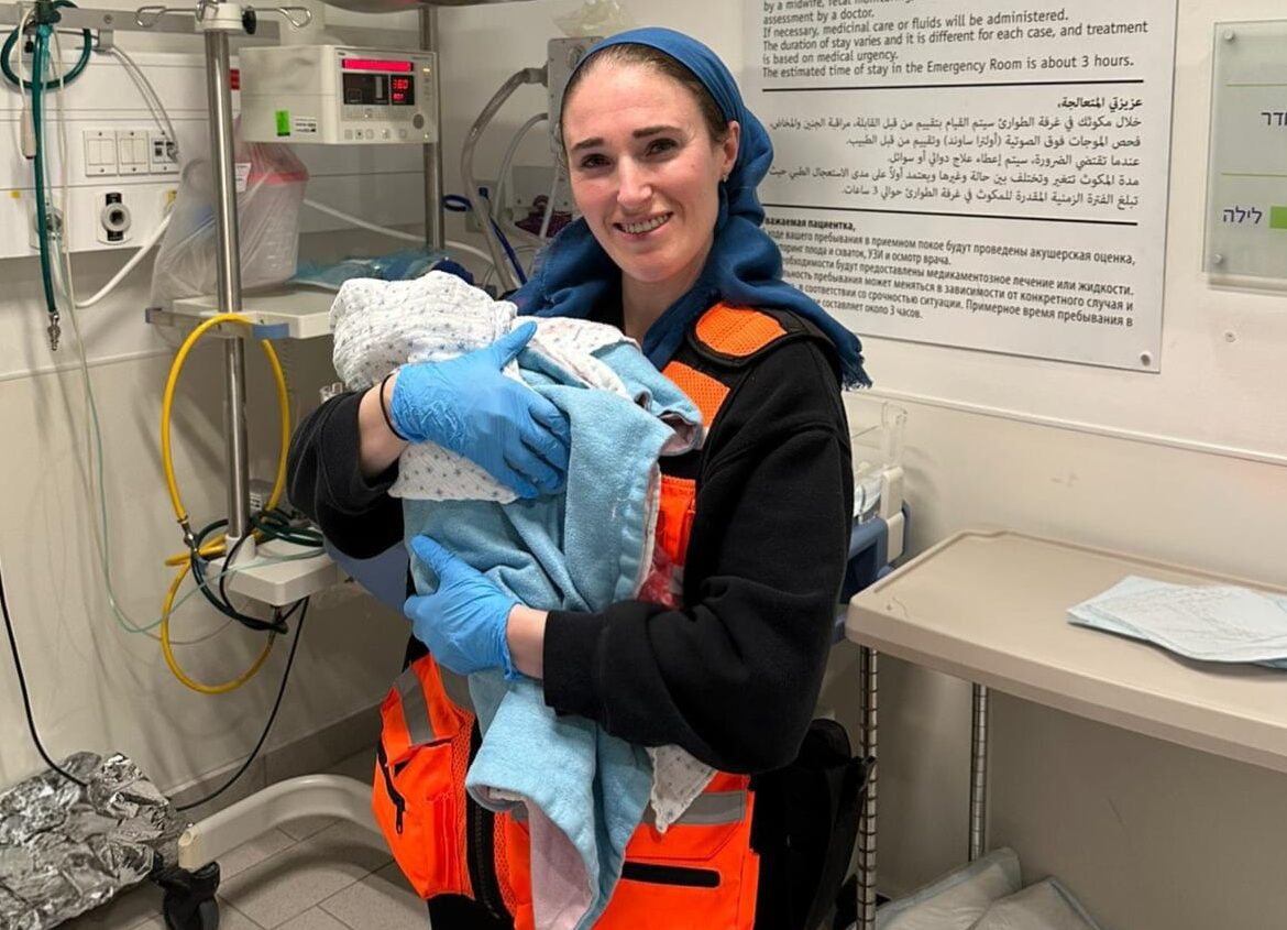 The Sound of a Baby’s First Cry That Defies the Siren