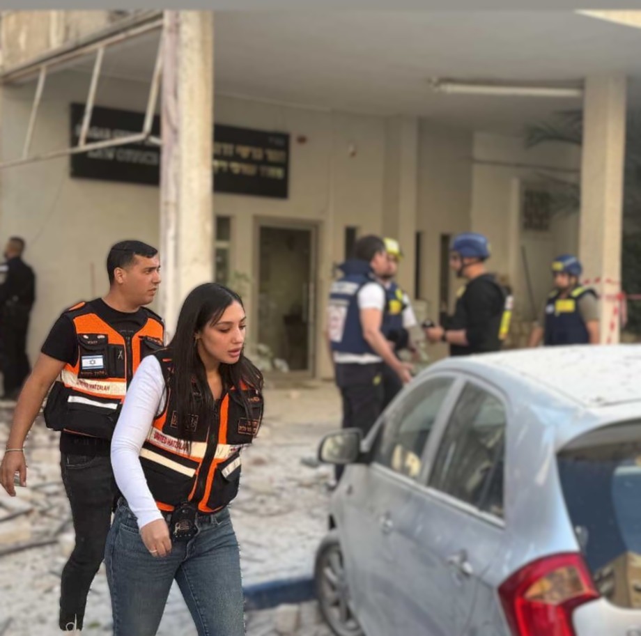Heroines in Orange: The Women of United Hatzalah on the Front Lines of War