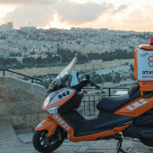 Shooting Hoops for Israel Humanitarian Aid