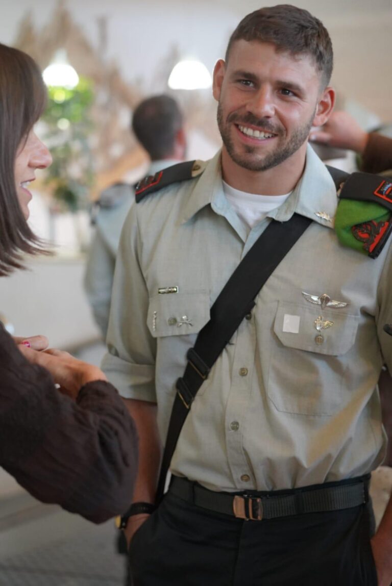 https://israelrescue.org/app/uploads/levcharity/ddd290c45f6bb857a5d28a334b1ef690-768x1149.jpg